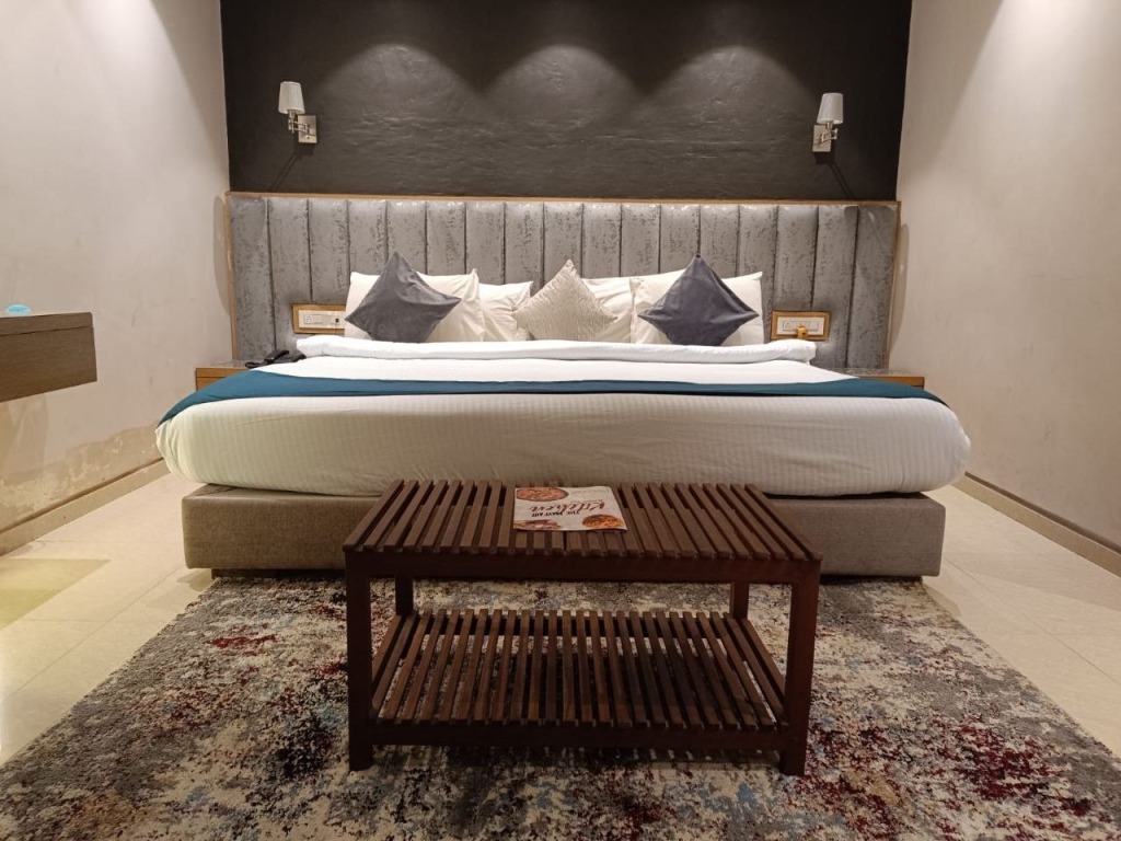 Колката: Hotel Mayfair Tower