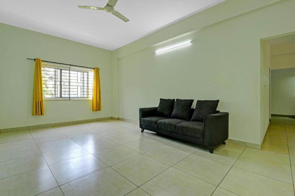 Кондотти: OYO 87216 Environ La Casa