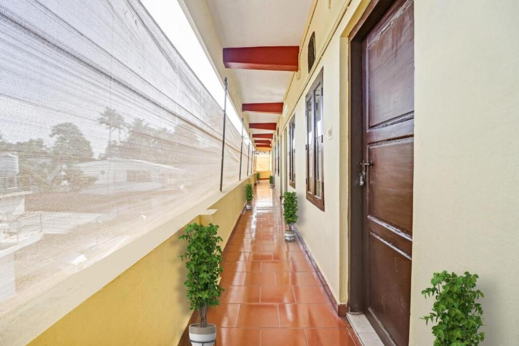 Атирапалли: Spot On 93073 Faizalia Tourist Home
