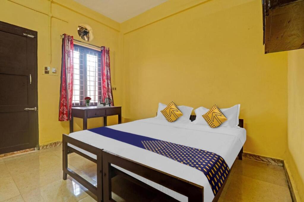 Атирапалли: SPOT ON 807991 Perumbavoor Tourist Home