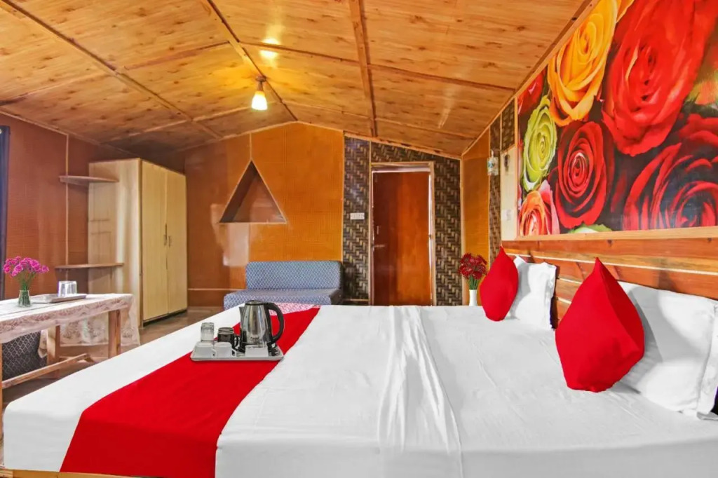 Куфри: OYO Flagship 702983 King''s Hills Cottages, Village Kuftu, Kufri
