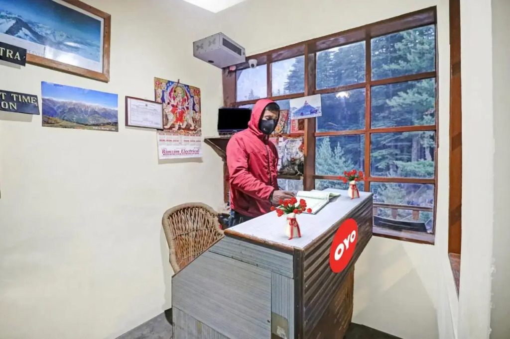 Куфри: OYO Flagship 702983 King''s Hills Cottages, Village Kuftu, Kufri