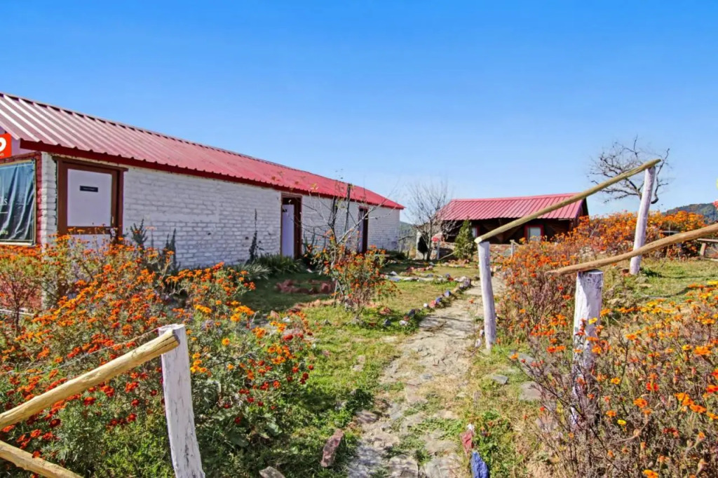 Куфри: OYO Flagship 702983 King''s Hills Cottages, Village Kuftu, Kufri