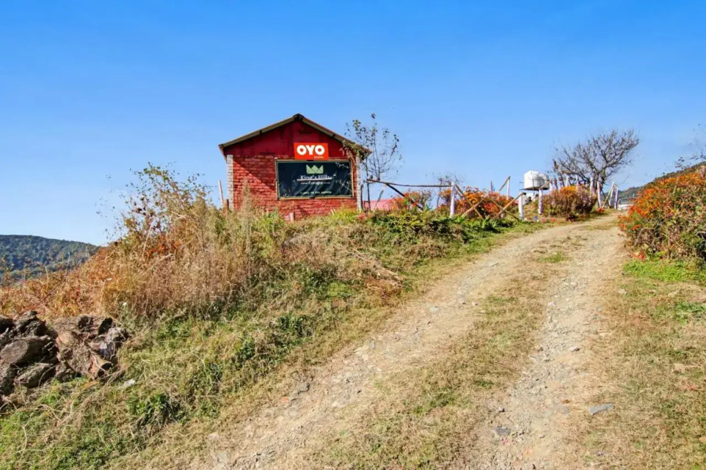 Куфри: OYO Flagship 702983 King''s Hills Cottages, Village Kuftu, Kufri