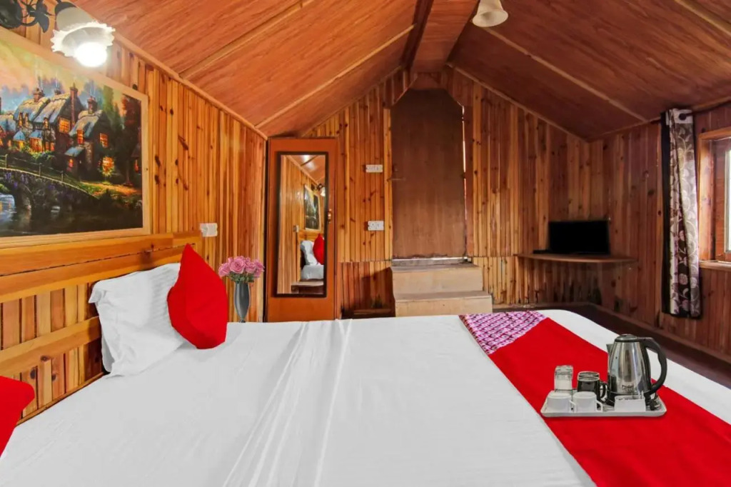 Куфри: OYO Flagship 702983 King''s Hills Cottages, Village Kuftu, Kufri
