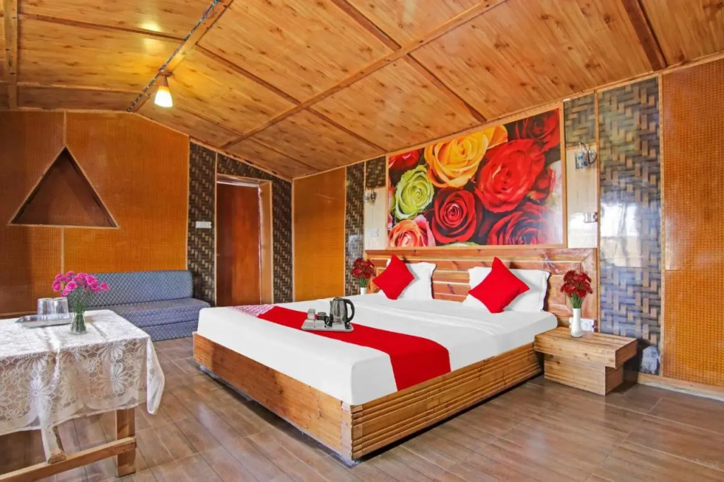 Куфри: OYO Flagship 702983 King''s Hills Cottages, Village Kuftu, Kufri
