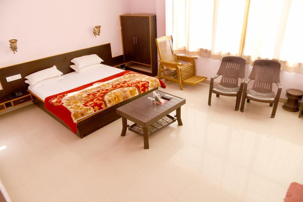 Беавар: Hotel Rani Bagh Resort