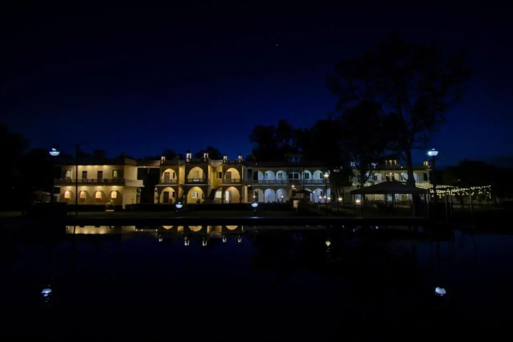 Кукас: Palette - Rani Bagh Resort
