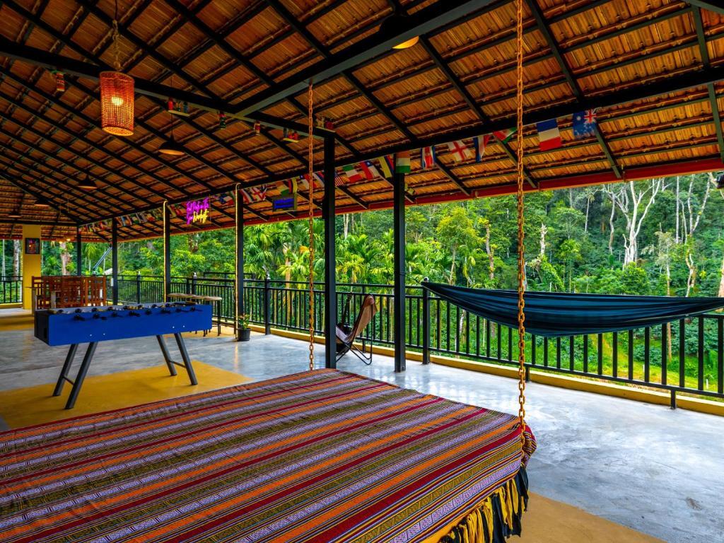 Кушалнагар: The Hosteller Coorg, Madikeri
