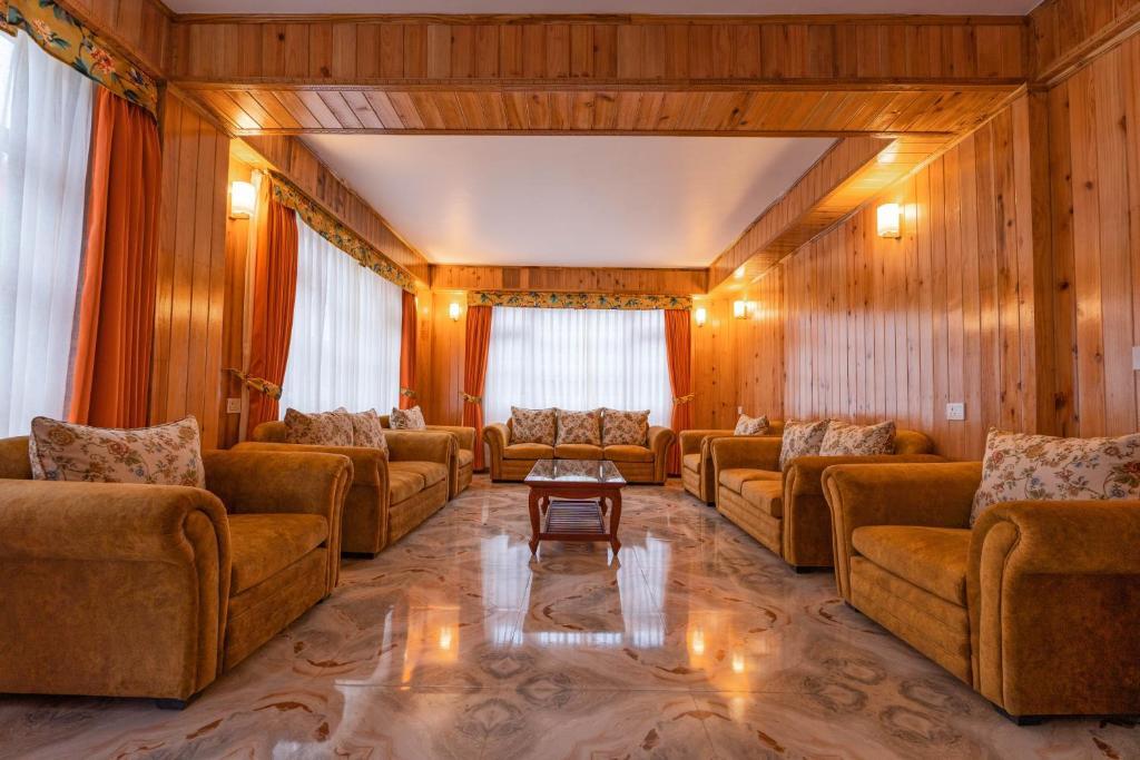 Чунгтанг: Summit Gangchen Hotel