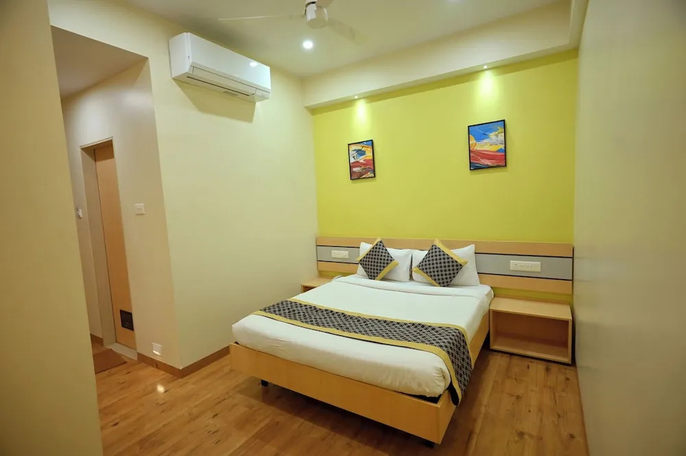 Латур: Hotel City Centre Latur