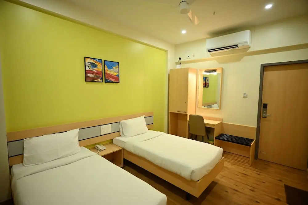 Латур: Hotel City Centre Latur