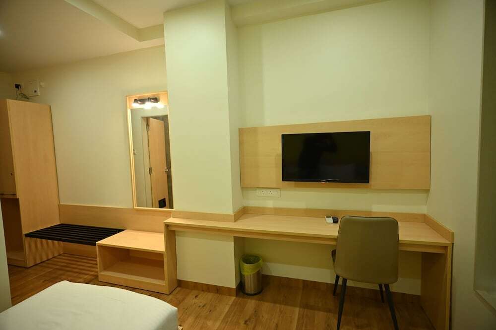 Латур: Hotel City Centre Latur