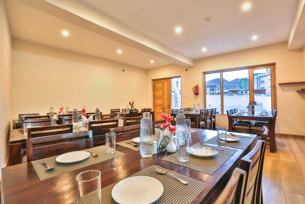 Лех: De Solace Hotel Leh