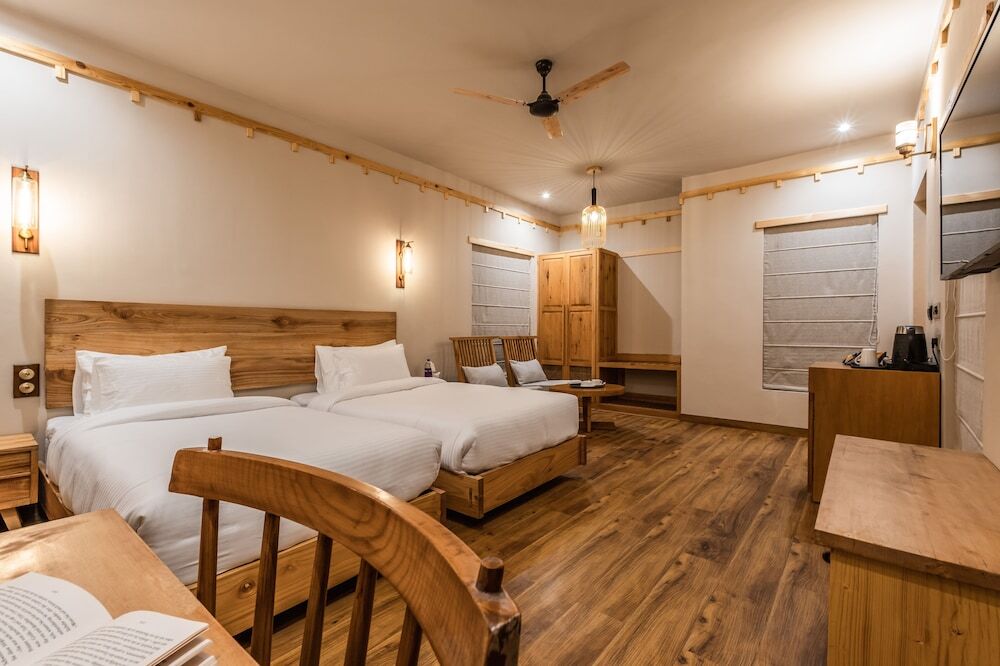 Лех: essence AT LADAKH