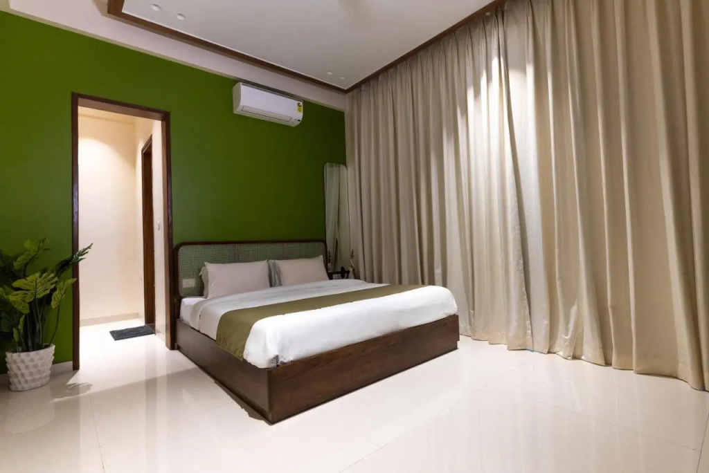 Лонавала: ALYF at Tropical Grand Villa 30, Lonavala