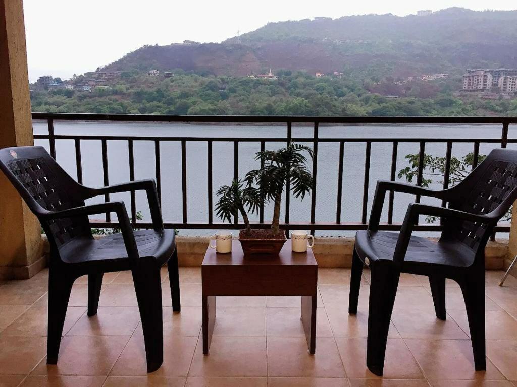 Амби Вэлли Сити: Lavasa Luxury Lakeview Studio