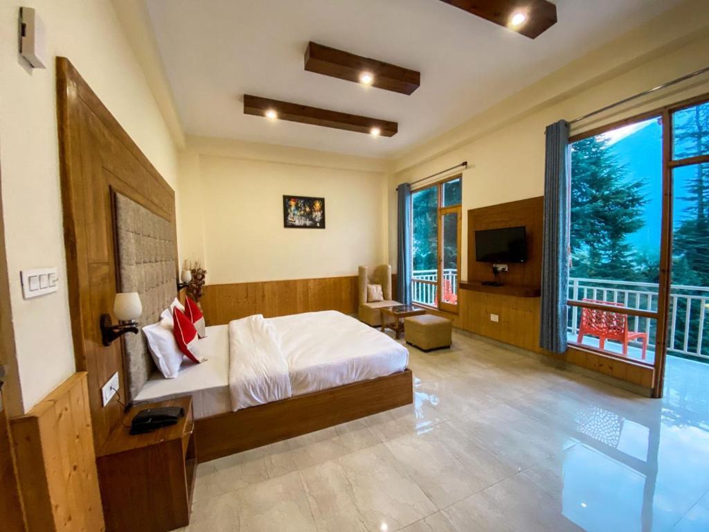 Манали: Hotel Grand Oasis Manali