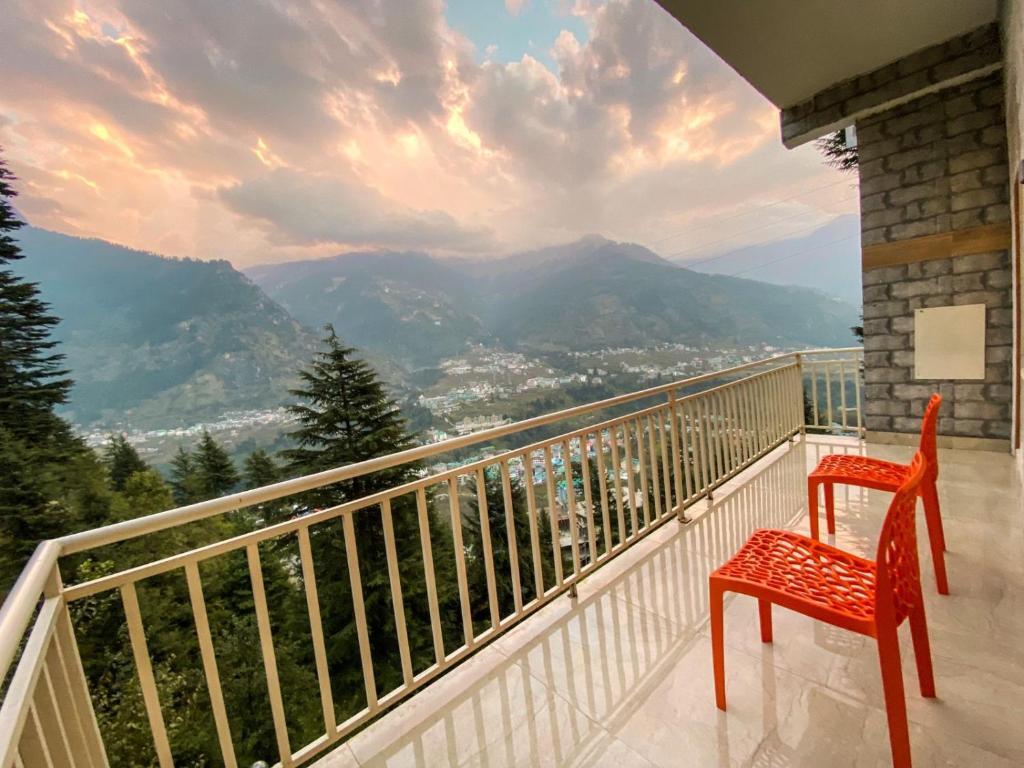 Манали: Hotel Grand Oasis Manali