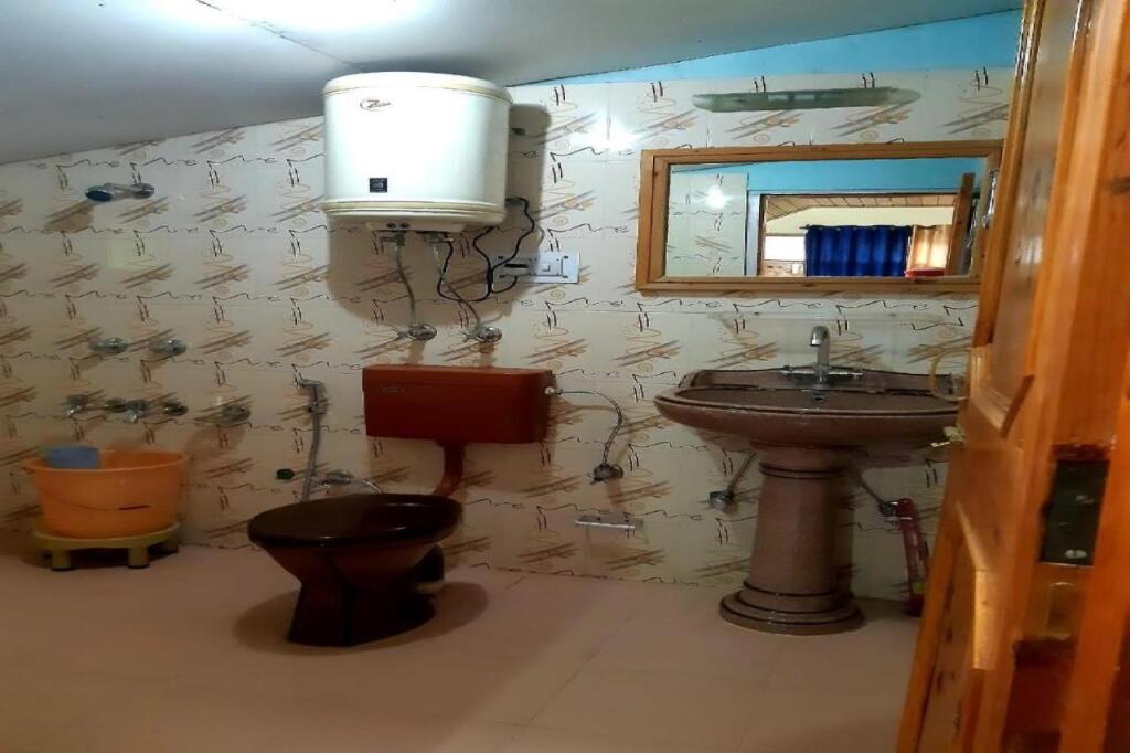 Манали: Oyo Home 84817 Crc Peramount Cottage