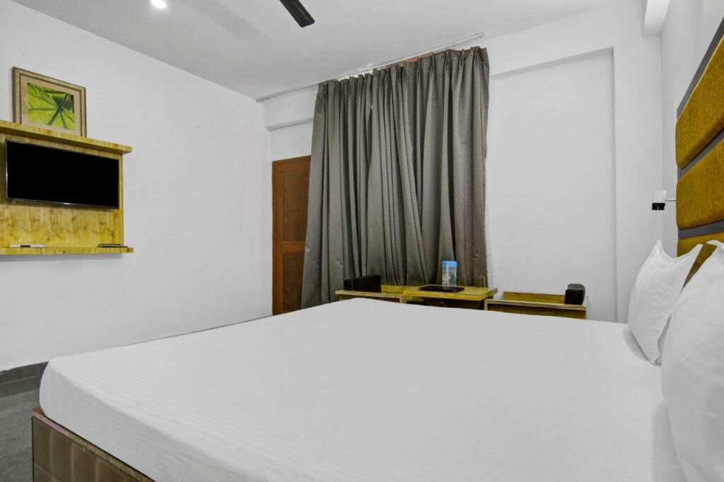 Манали: OYO Flagship 703704 Hotel Beas River Retreat