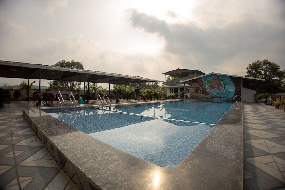 Хандала: Canal Touch Resort
