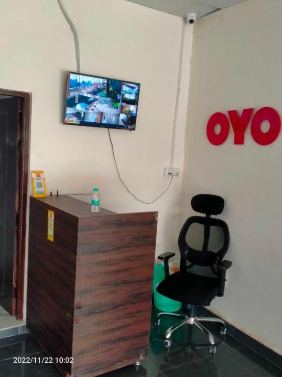 Мератх: OYO 704054 Hotel Park Inn