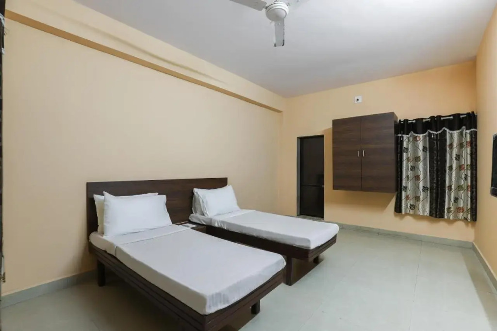 Моти Хавди: SPOT ON 47782 Hotel Jay Kishan
