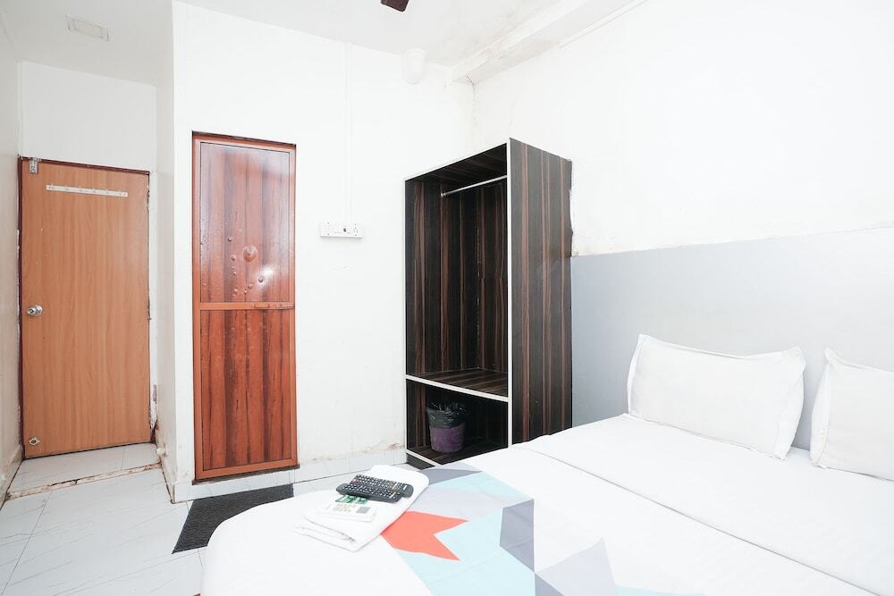 Мумбаи: Hotel Mahi