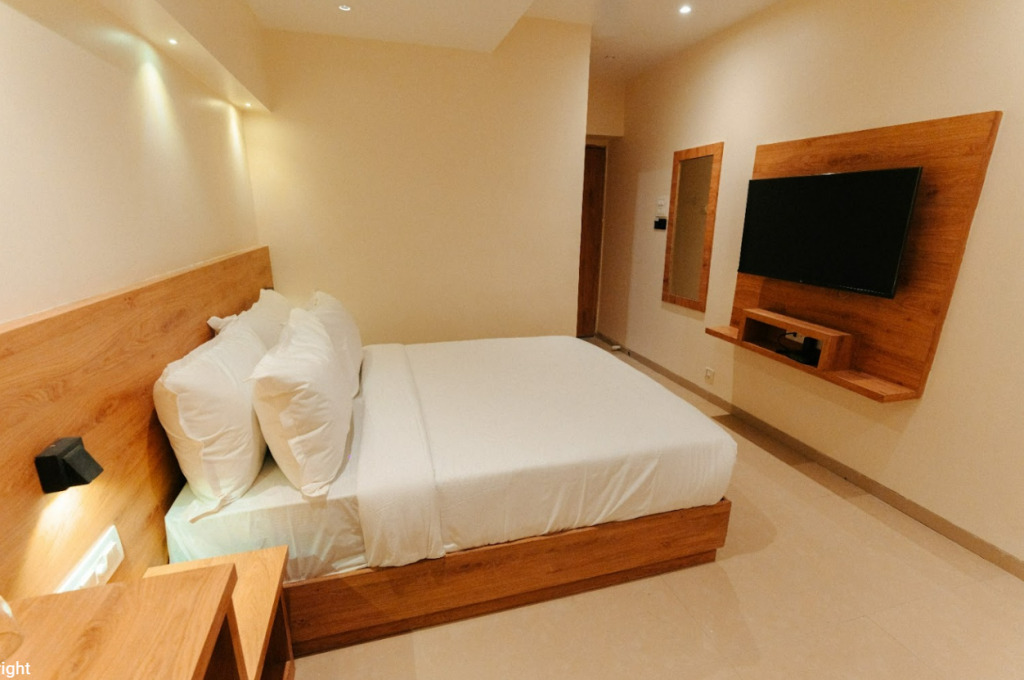 Мумбаи: Arnna Hotel