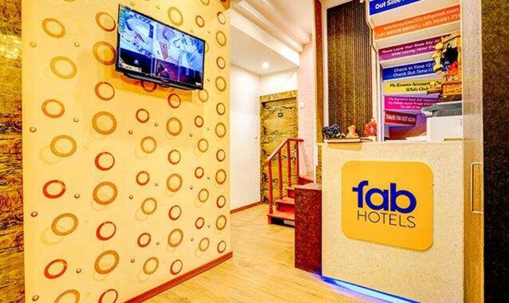 Мумбаи: Fabhotel Sunrise Suites