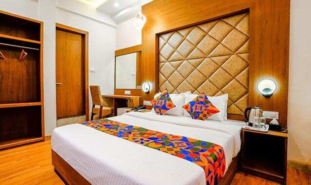 Мумбаи: Fabhotel Sunrise Suites