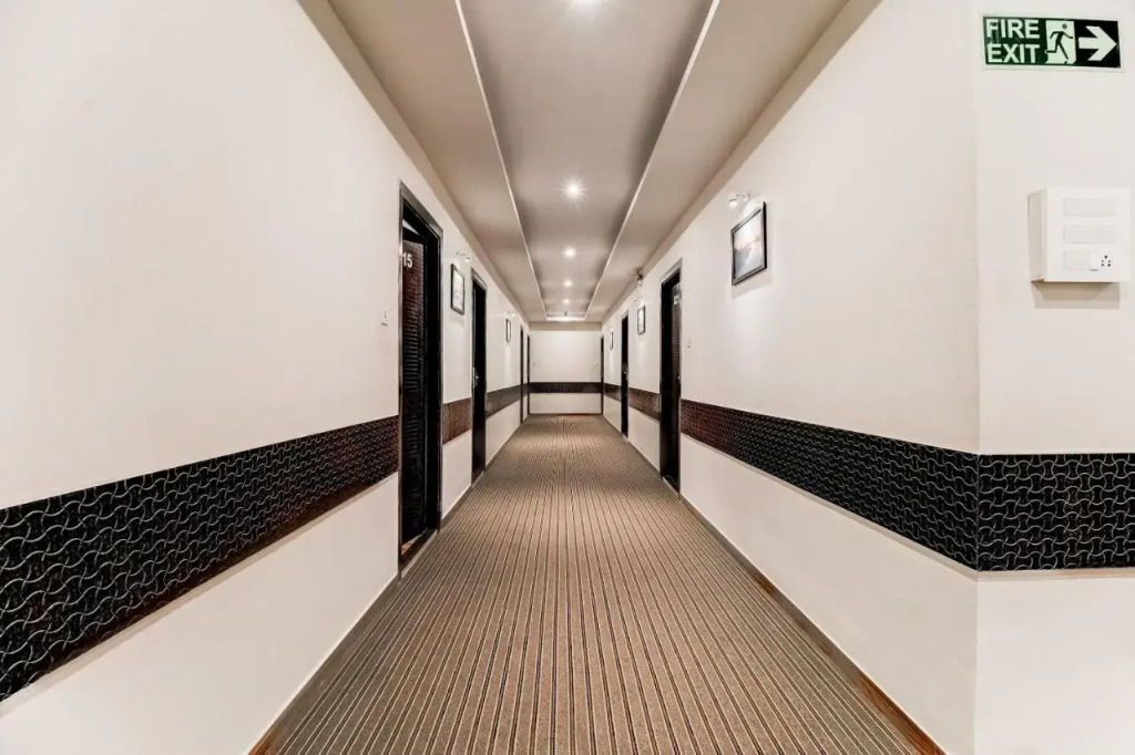 Мумбаи: Hotel Pearl's BKC Inn- Near Trade Centre, Visa Consulate