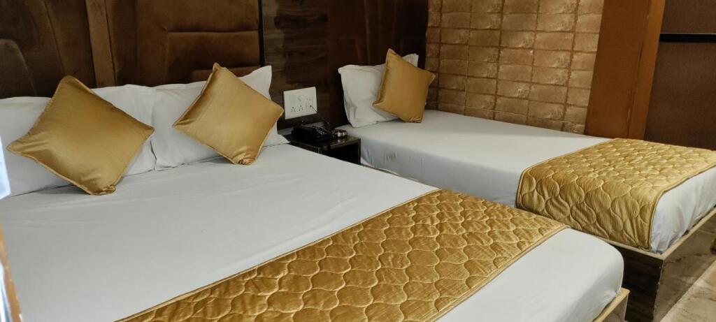 Мумбаи: Hotel Siddharth Residency Siddharth Nagar Goregaon West