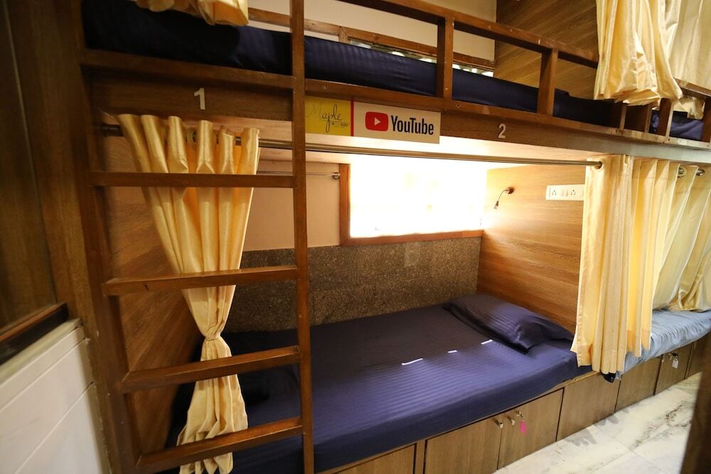 Мумбаи: MAPLE SOCIAL HUBZ - Hostel