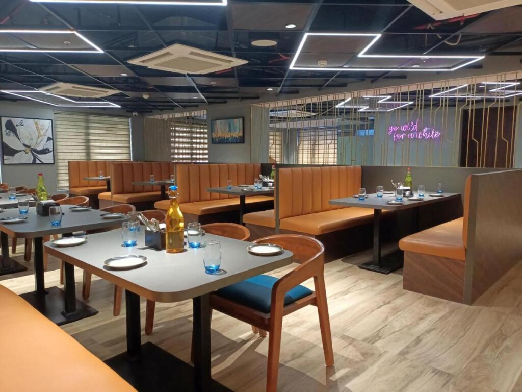Мумбаи: Aralia International Airport Mumbai