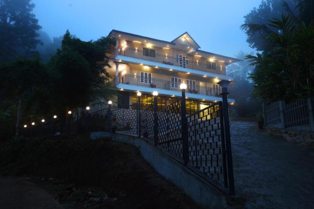 Муннар: Casa Amari Plantaion Resort Munnar