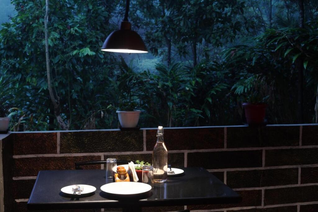 Муннар: Casa Amari Plantaion Resort Munnar