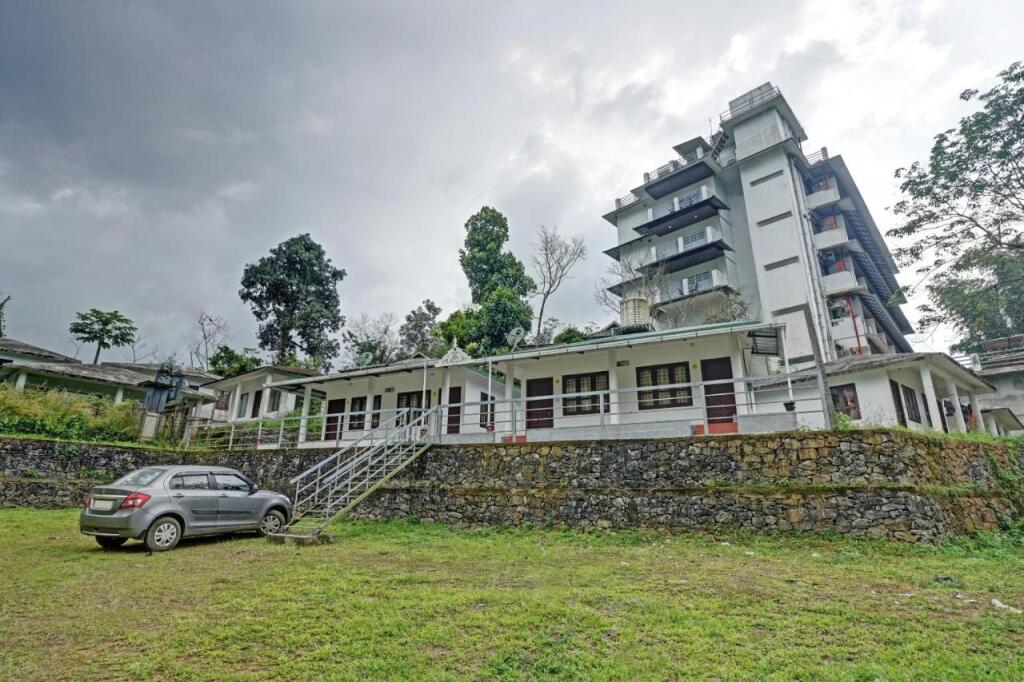 OYO Flagship 703709 Mankulam Misty Mountain View — фото 1