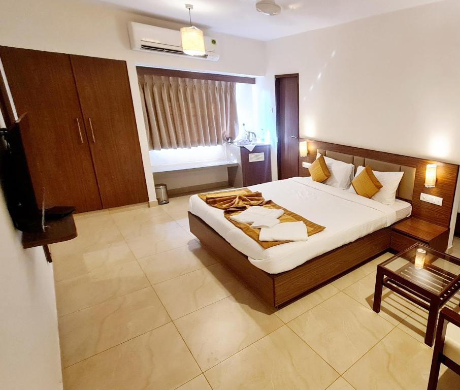 Муруд: Sun N Sea Resort