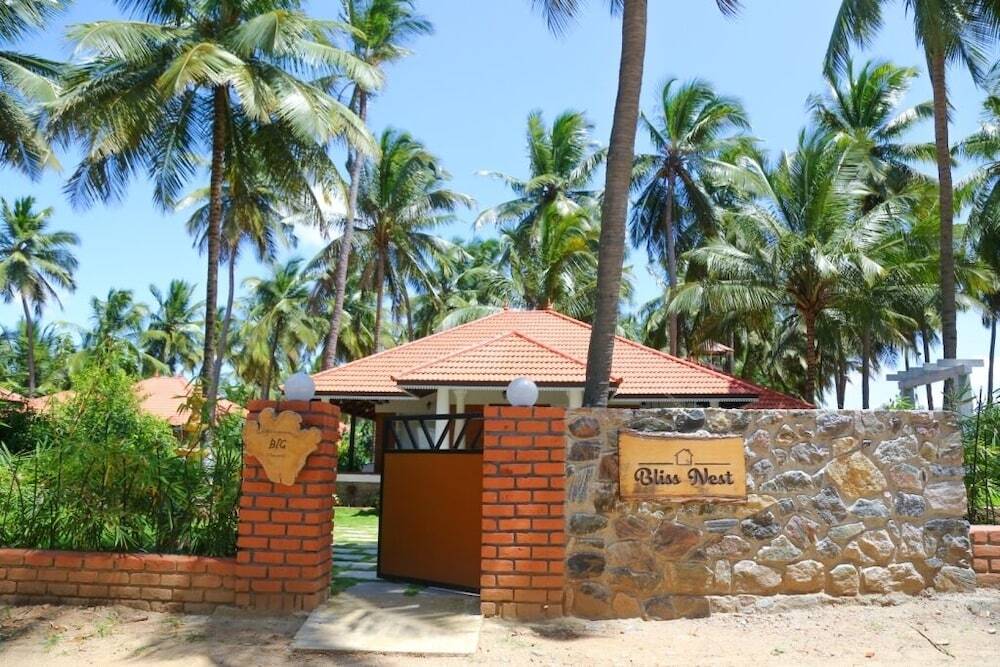 Валпарай: Coconest Eco village pollachi
