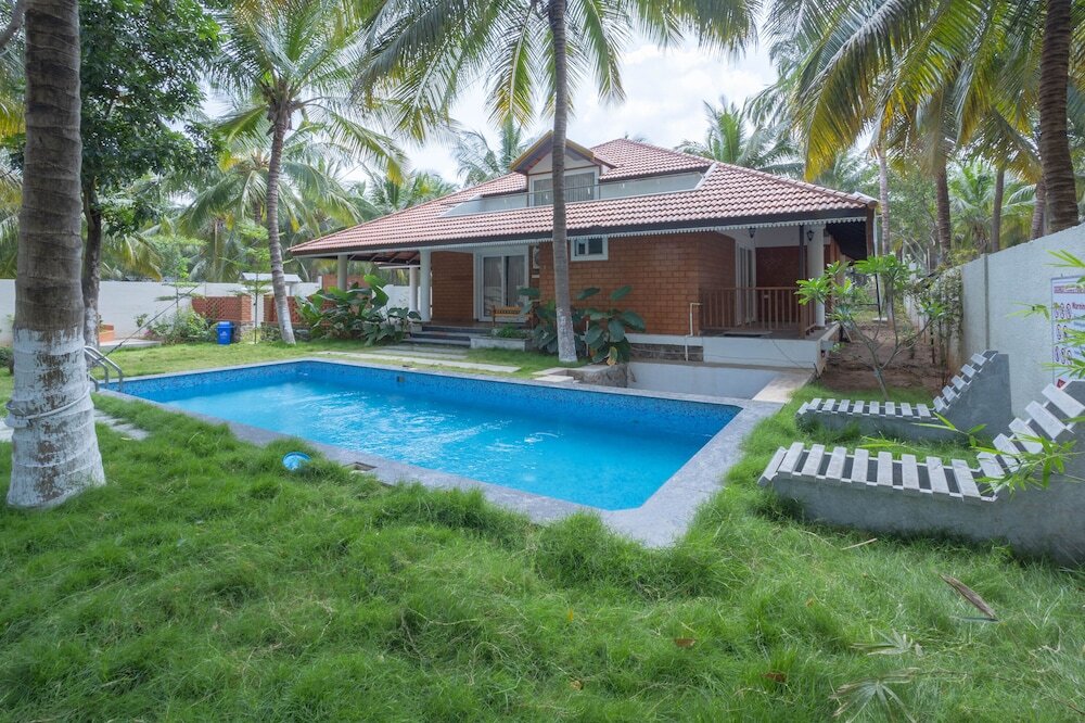 Валпарай: Coconest Eco village pollachi