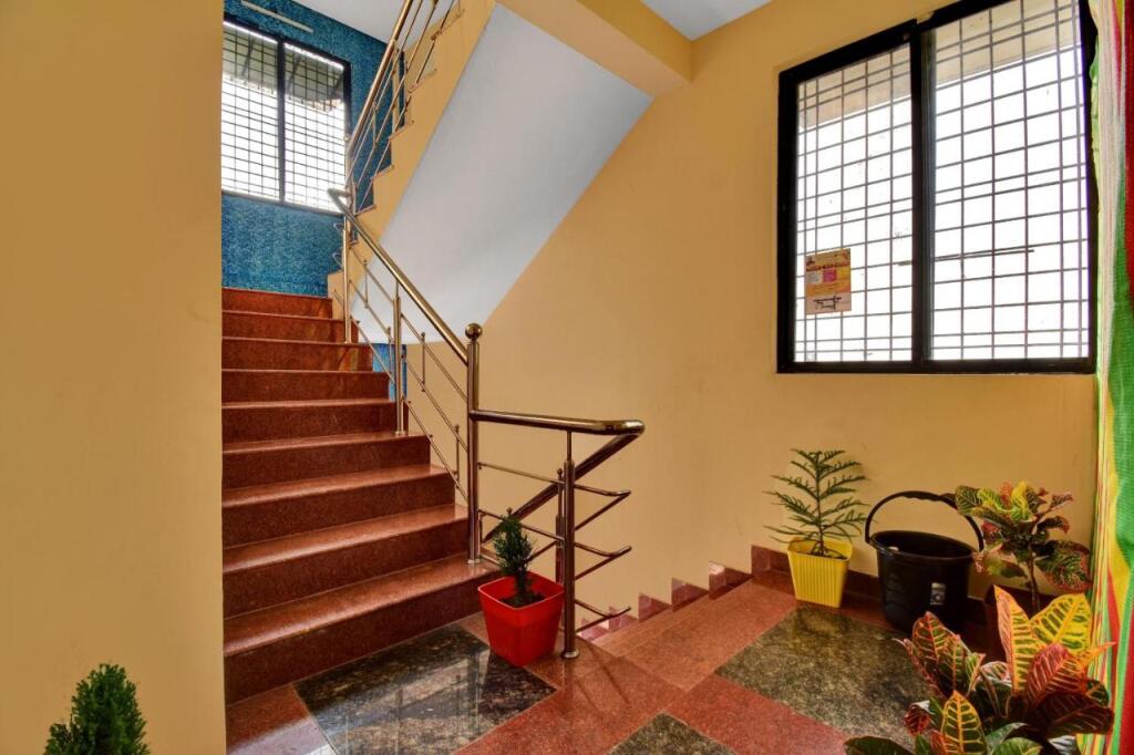 Нагпур: Flagship 83338 Jamtha Hotel Guest House