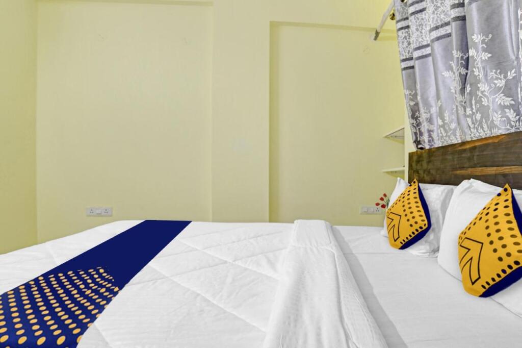 Нагпур: OYO Flagship 702832 Trinity Inn