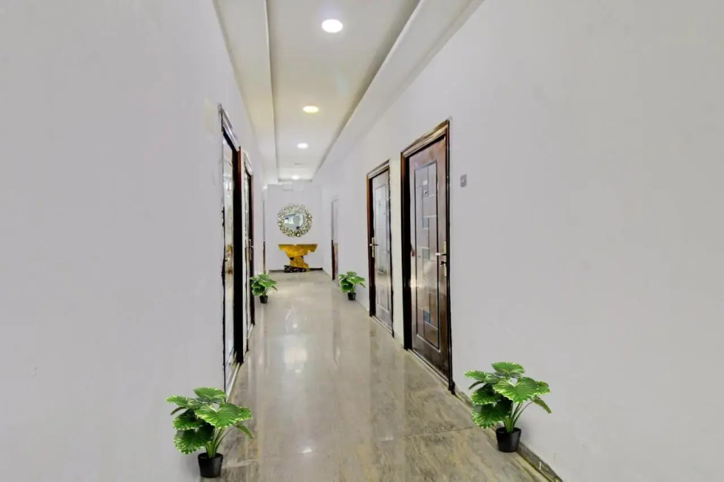 Нагпур: OYO Flagship 700874 Hotel Grand Maharaja