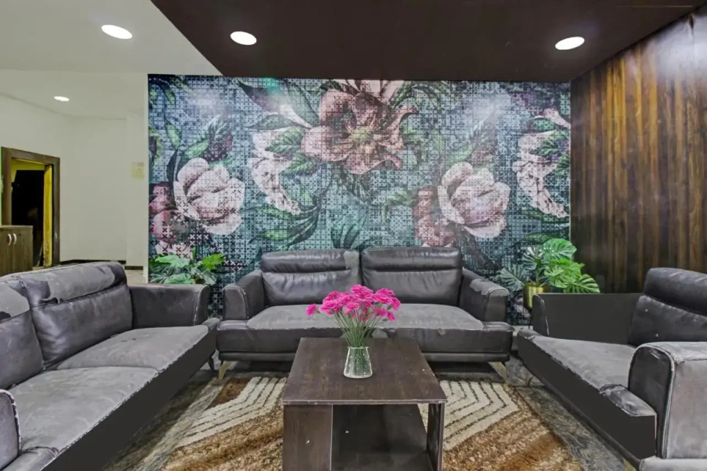 Нагпур: OYO Flagship 700874 Hotel Grand Maharaja