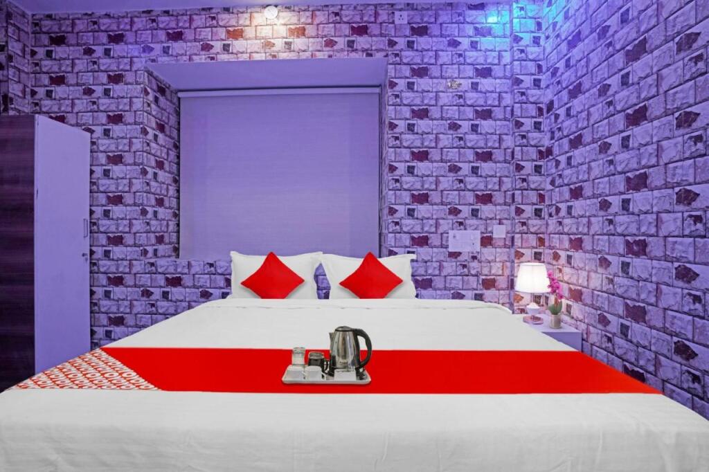 Нагпур: OYO Flagship 804537 Lemon Tree Inn