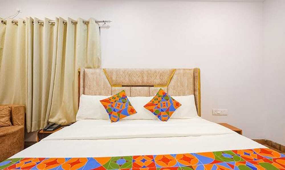 Нагпур: Fabhotel Midnight Inn