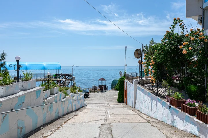 Алушта: Квартира Синяя птица на берегу моря