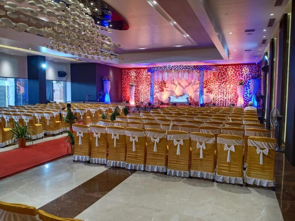 Нандед: Hotel Midland, Nanded